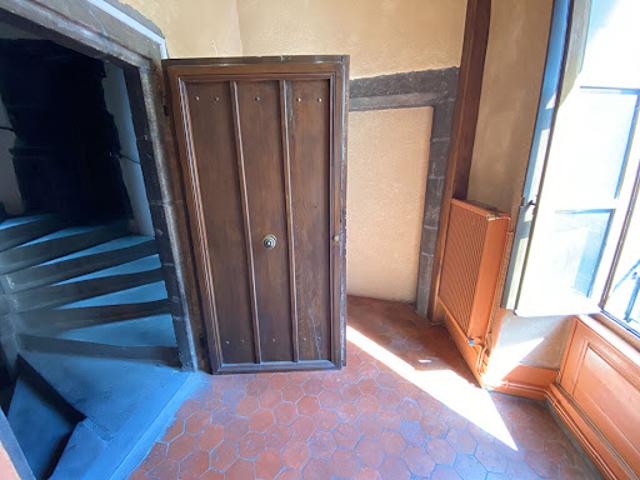Vente Appartement 4 pièces 98 m2 Clermont Ferrand