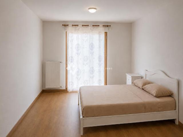 Vente Appartement 4 pièces 98 m2 Gex