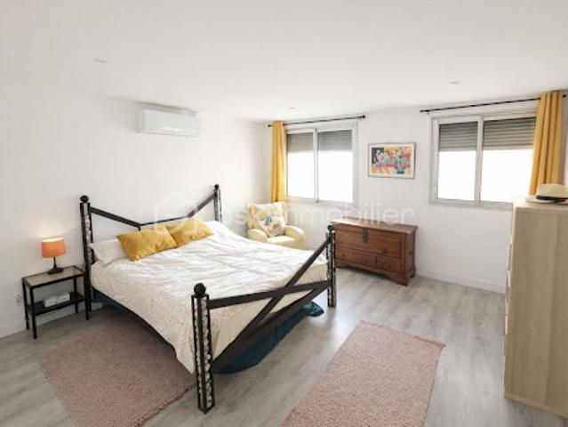 Vente Appartement 4 pièces 98 m2 Nimes