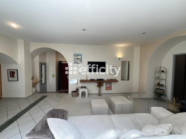 Vente Appartement 4 pièces 98 m2 Privas