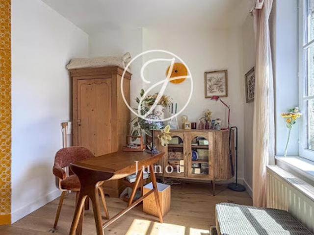 Vente Appartement 4 pièces 99.11 m2 Lille