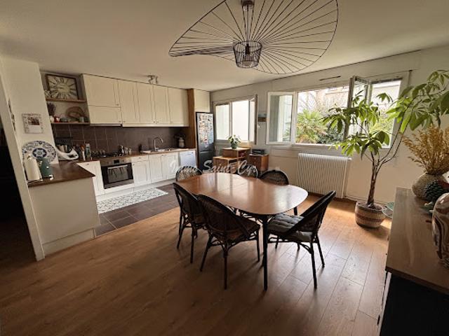 Vente Appartement 4 pièces 99.18 m2 Lyon 6ème