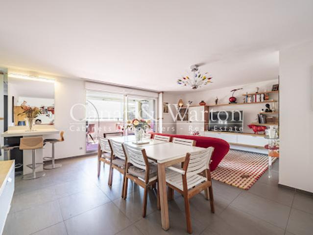 Vente Appartement 4 pièces 99.1 m2 Hyeres