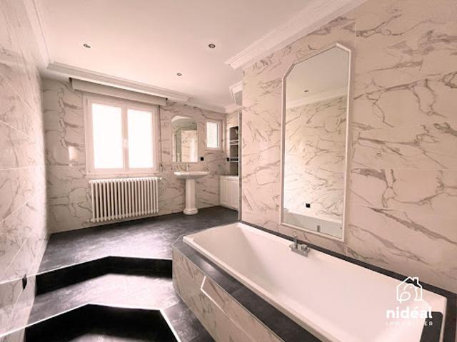 Vente Appartement 4 pièces 99 m2 Valenciennes