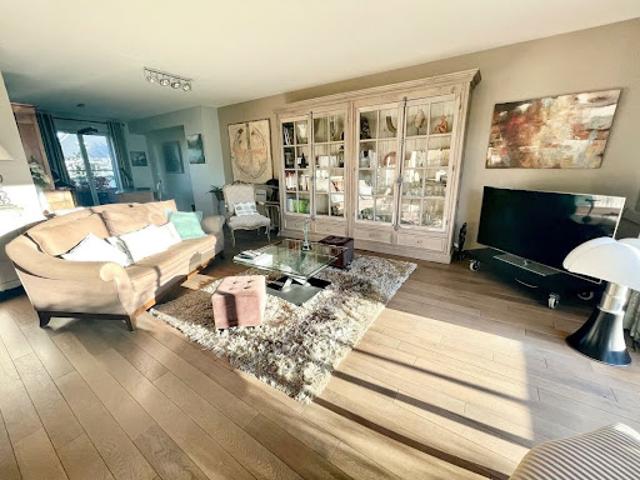 Vente Appartement 4 pièces 99 m2 Lille