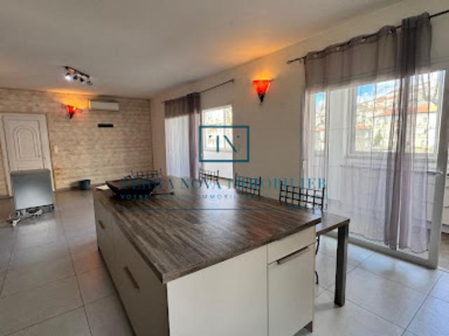 Vente Appartement 4 pièces 99 m2 Sartene