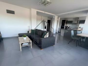 Vente Appartement 4 pièces 100 m2 Aubagne
