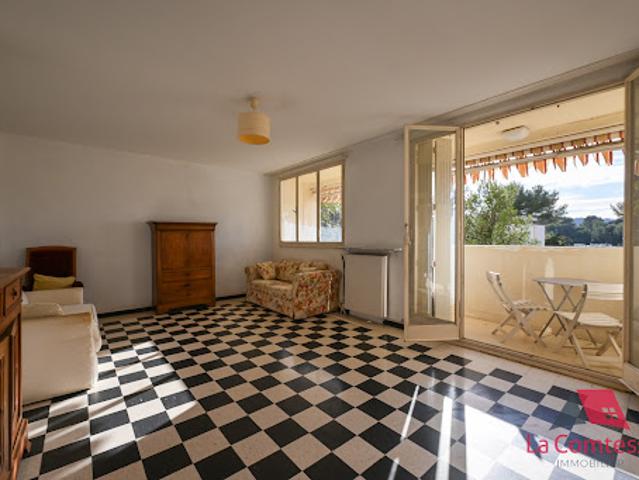 Vente Appartement 4 pièces 100 m2 Aubagne