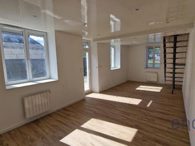 Vente Appartement 4 pièces 100 m2 Gray