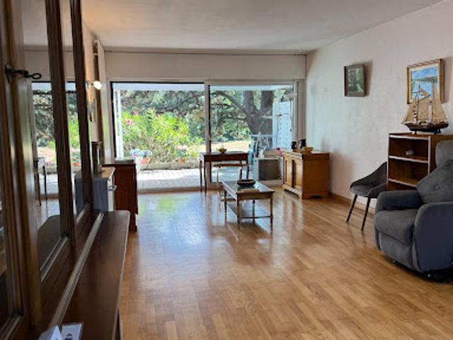 Vente Appartement 4 pièces 100 m2 Larmor Plage
