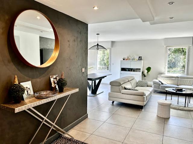 Vente Appartement 4 pièces 100 m2 Marseille 10ème