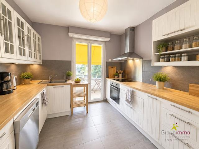 Vente Appartement 4 pièces 100 m2 Strasbourg