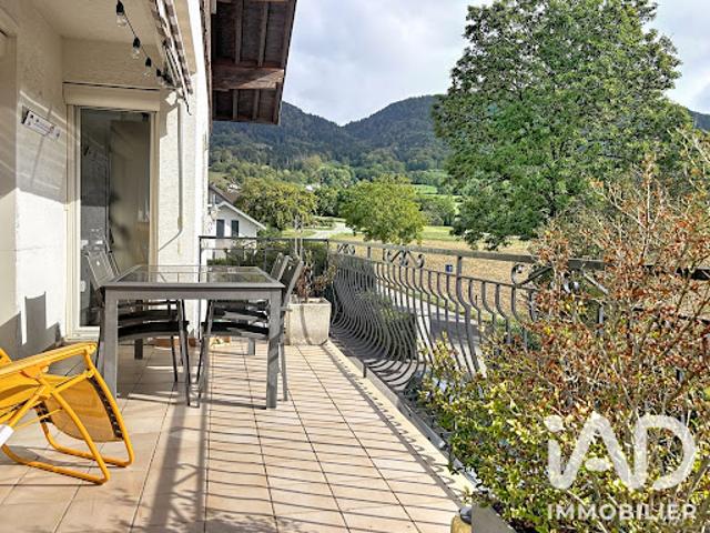 Vente Appartement 4 pièces 100 m2 Villaz