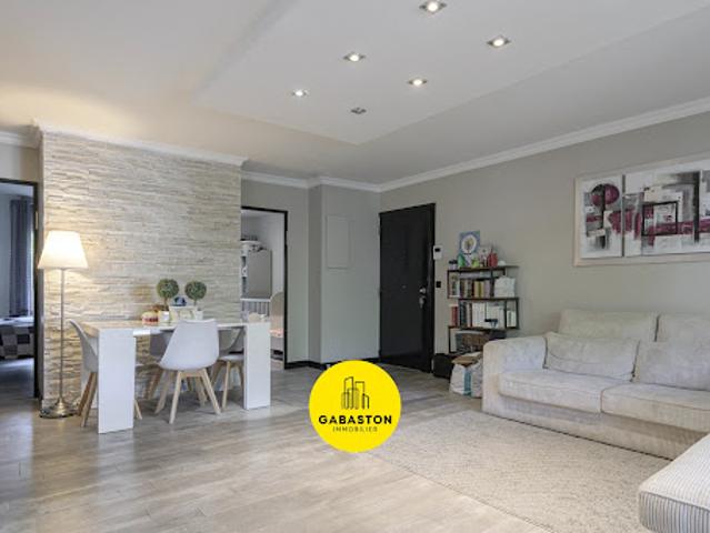 Vente Appartement 4 pièces 101.12 m2 Marseille 8ème