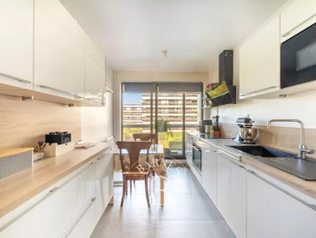 Vente Appartement 4 pièces 101 m2 Le chesnay