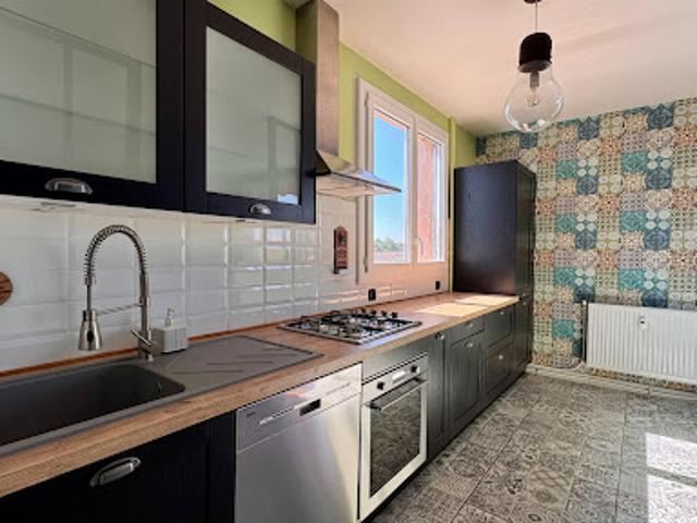 Vente Appartement 4 pièces 101 m2 Montluçon