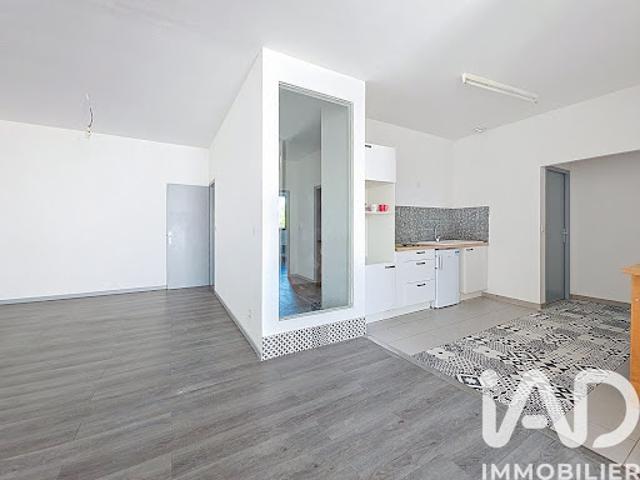 Vente Appartement 4 pièces 101 m2 Uchaud