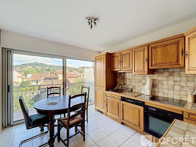 Vente Appartement 4 pièces 101 m2 Vals près le Puy