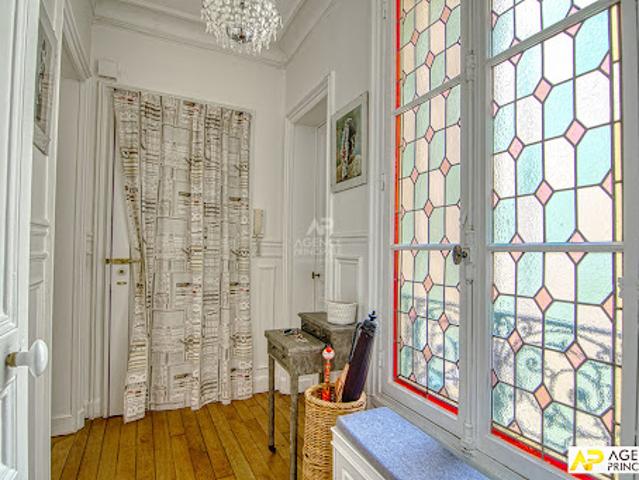 Vente Appartement 4 pièces 101 m2 Versailles