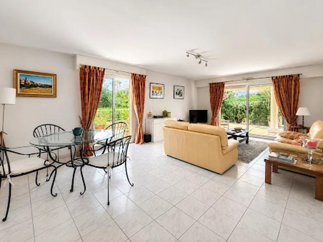 Vente Appartement 4 pièces 102.03 m2 Mandelieu la Napoule