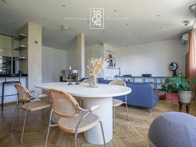 Vente Appartement 4 pièces 102 m2 Marseille 8ème