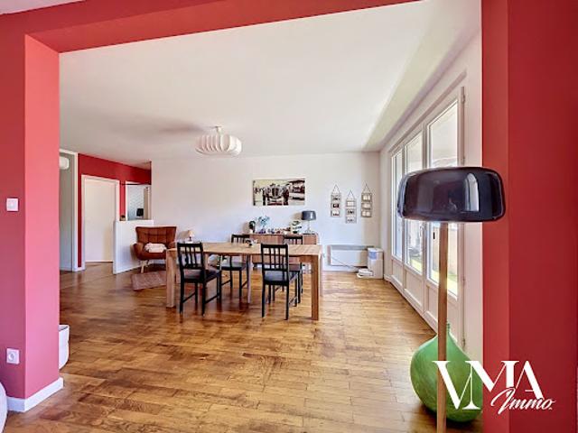 Vente Appartement 4 pièces 102 m2 Tassin la Demi Lune