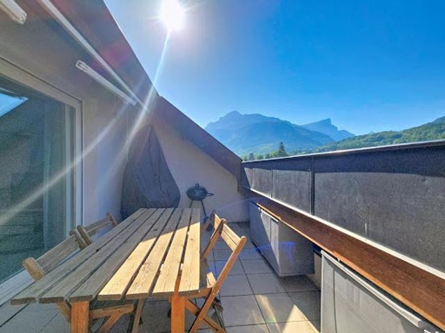 Vente Appartement 4 pièces 103 m2 Saint Pierre en Faucigny
