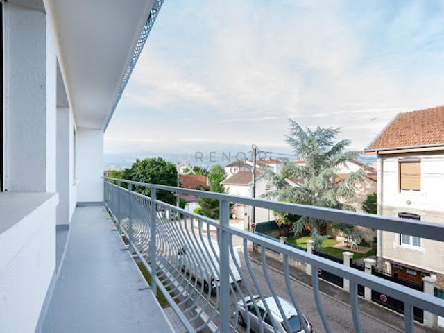 Vente Appartement 4 pièces 104 m2 Saint Max