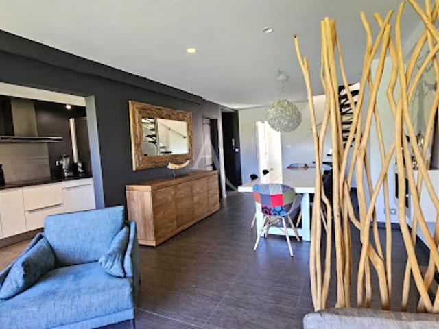 Vente Appartement 4 pièces 104.31 m2 Carqueiranne