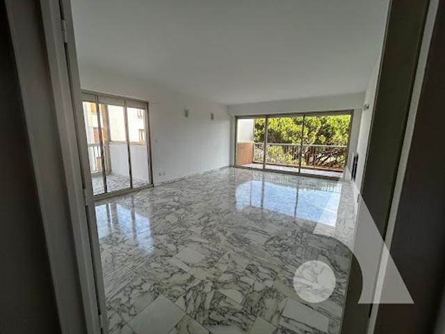 Vente Appartement 4 pièces 104.65 m2 Saint raphael