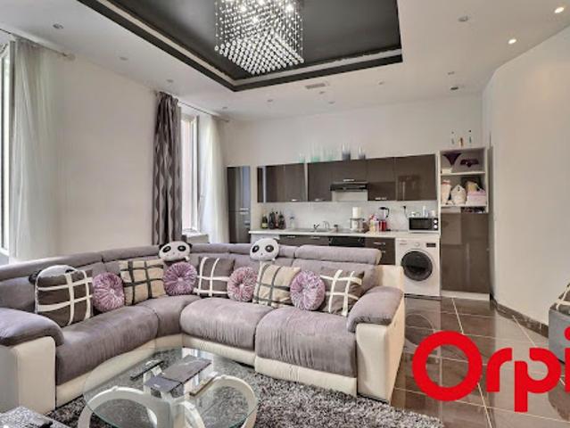 Vente Appartement 4 pièces 104 m2 Marseille 1er