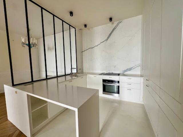 Vente Appartement 4 pièces 104 m2 Paris 16ème
