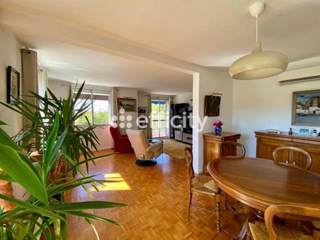 Vente Appartement 4 pièces 105 m2 Marseille 9ème