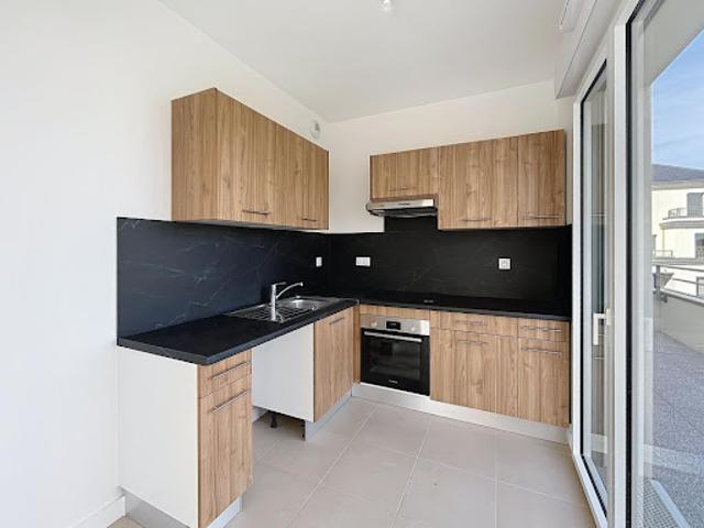 Vente Appartement 4 pièces 105 m2 Saint Cyr sur Loire