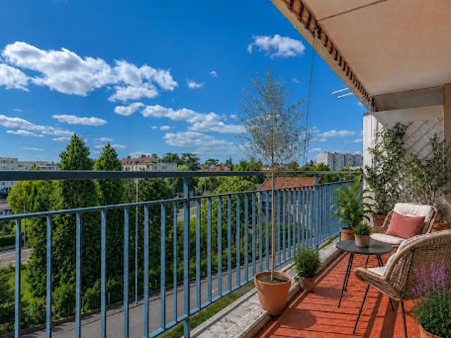 Vente Appartement 4 pièces 105 m2 Sainte Foy lès Lyon