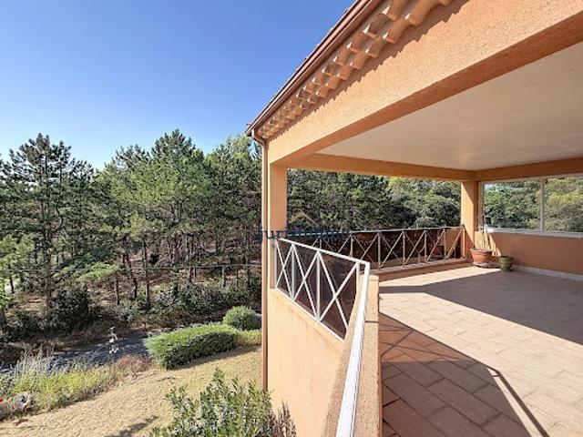 Vente Appartement 4 pièces 105 m2 Vaison la Romaine