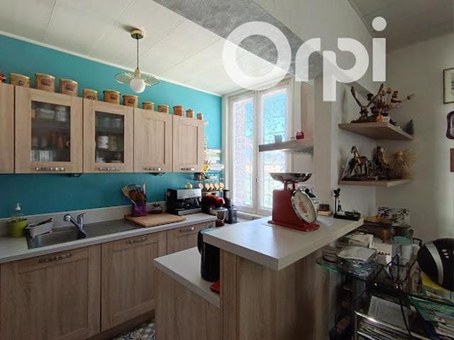 Vente Appartement 4 pièces 105.65 m2 Espalion