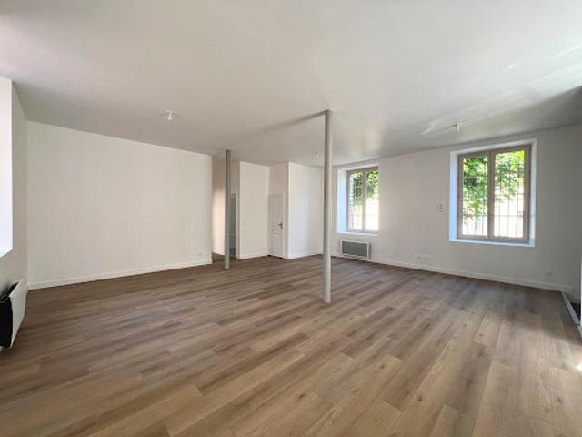 Vente Appartement 4 pièces 106.13 m2 Sens