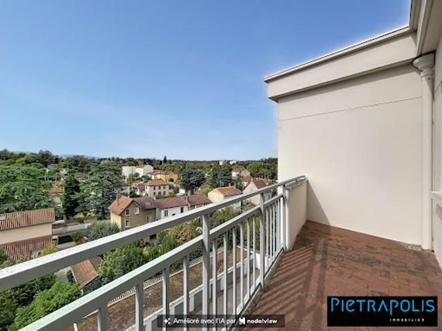 Vente Appartement 4 pièces 106.36 m2 Tassin la Demi Lune