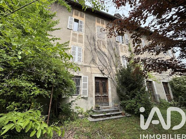 Vente Appartement 4 pièces 106 m2 Saint Genix les Villages