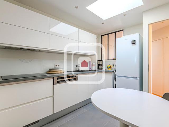 Vente Appartement 4 pièces 102 m2 Reims