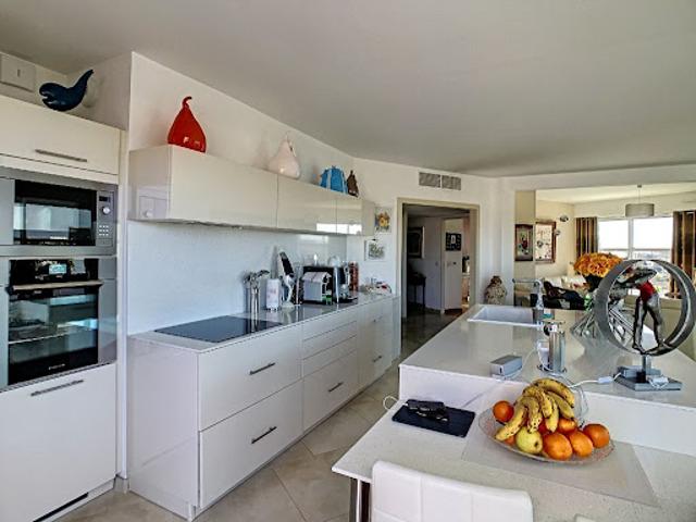 Vente Appartement 4 pièces 107.03 m2 Cagnes sur Mer