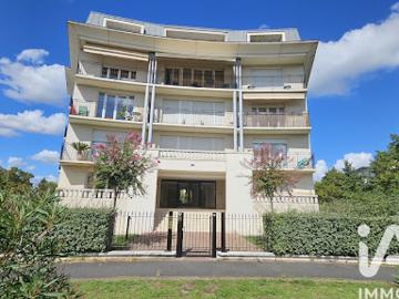 Vente Appartement 4 pièces 107 m2 Bordeaux