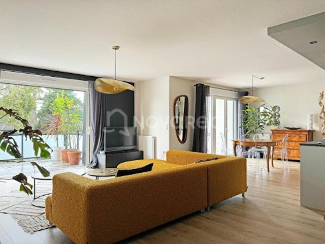 Vente Appartement 4 pièces 107 m2 Pau