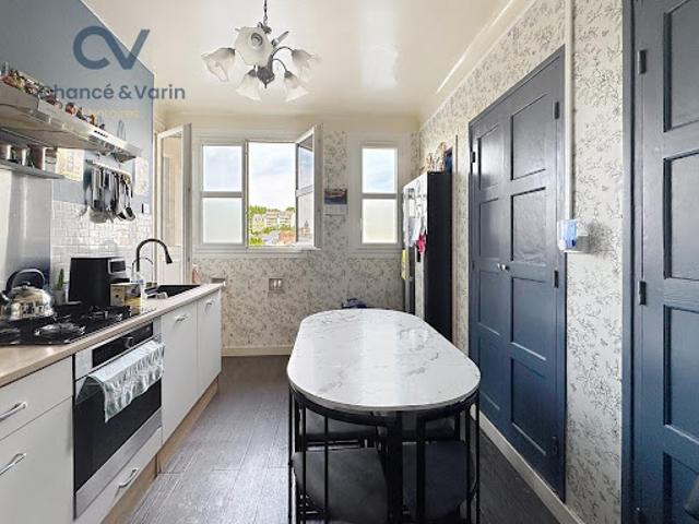 Vente Appartement 4 pièces 108.08 m2 Lisieux
