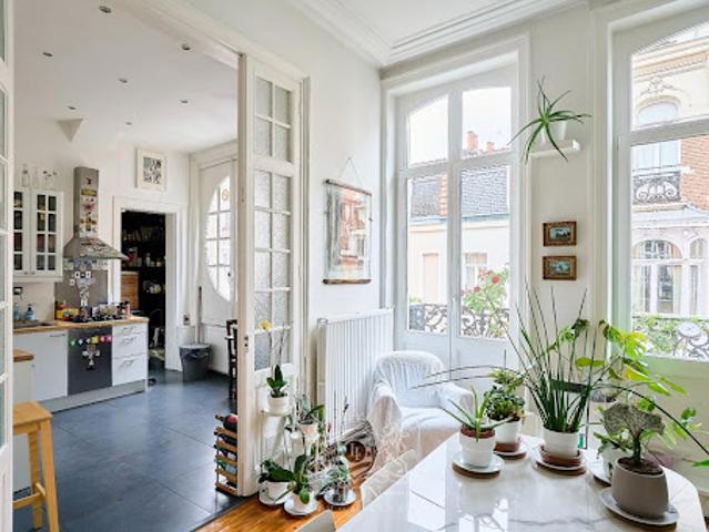 Vente Appartement 4 pièces 108.5 m2 Lille