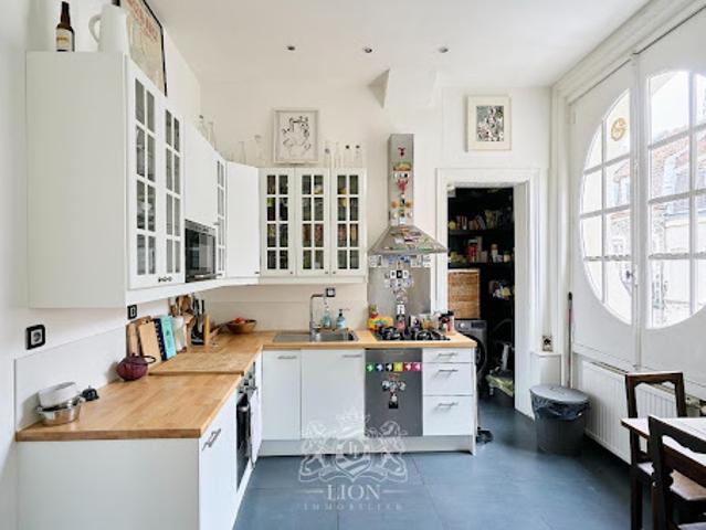 Vente Appartement 4 pièces 108.5 m2 Lille