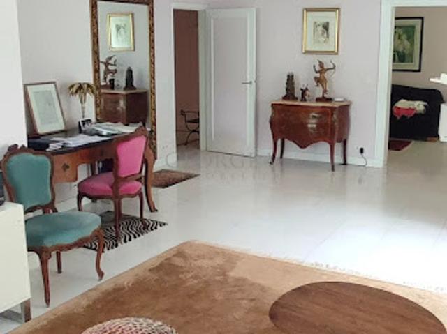 Vente Appartement 4 pièces 108 m2 Le chesnay