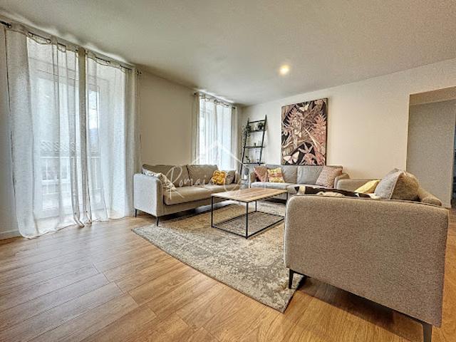 Vente Appartement 4 pièces 108 m2 Millau