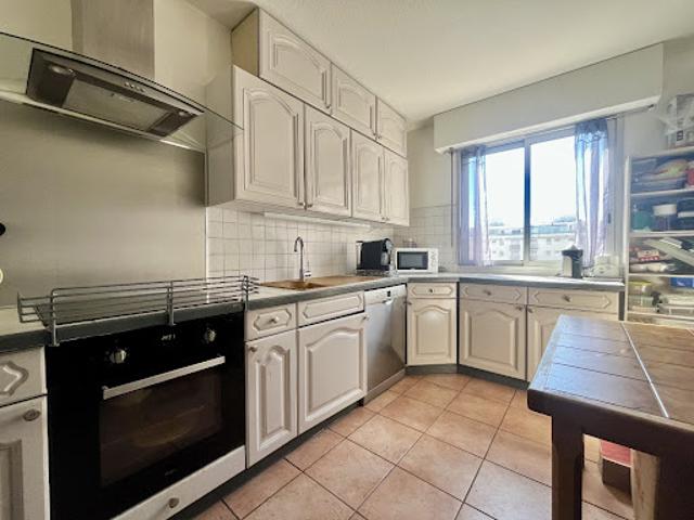 Vente Appartement 4 pièces 108 m2 Saint Laurent du Var